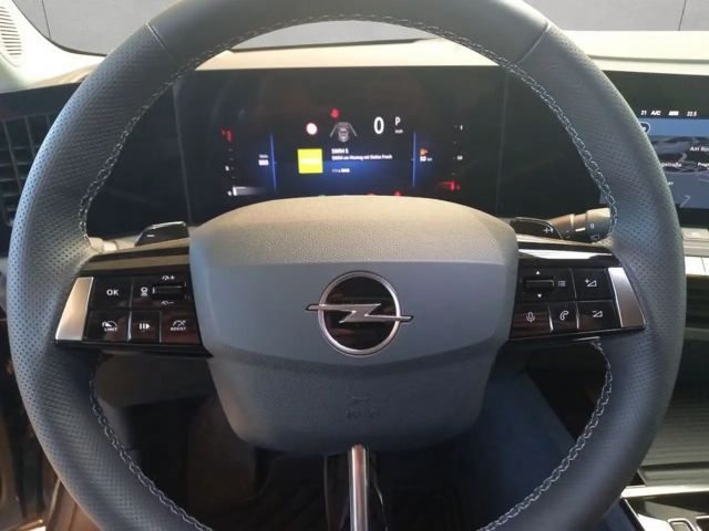 Opel Astra 1.2 Turbo Elegance Turbo