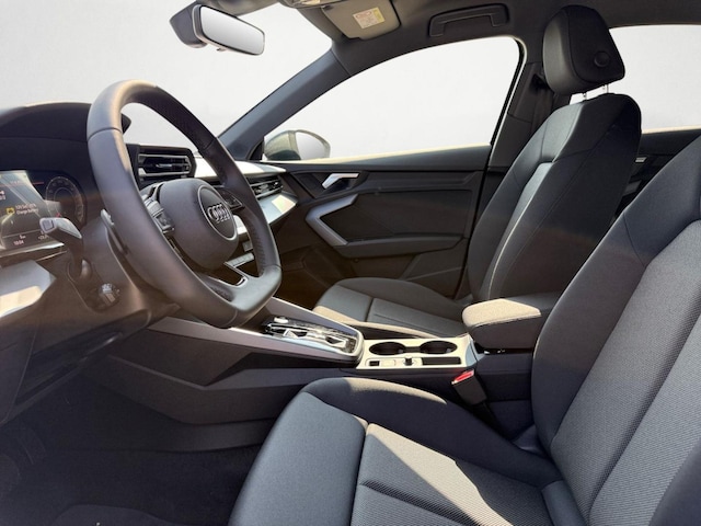 Audi A3 35 TFSI S-Line S-Tronic Sportback