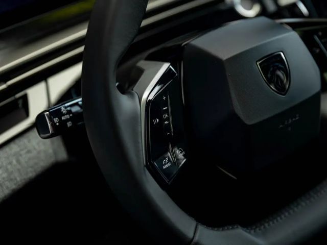 Peugeot 5008 Elektrisch 210 PK | 7-zit | Camera | Navi | Air...