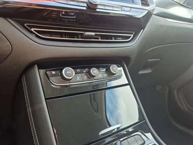 Opel Grandland X 1.2 Turbo Turbo Ultimate