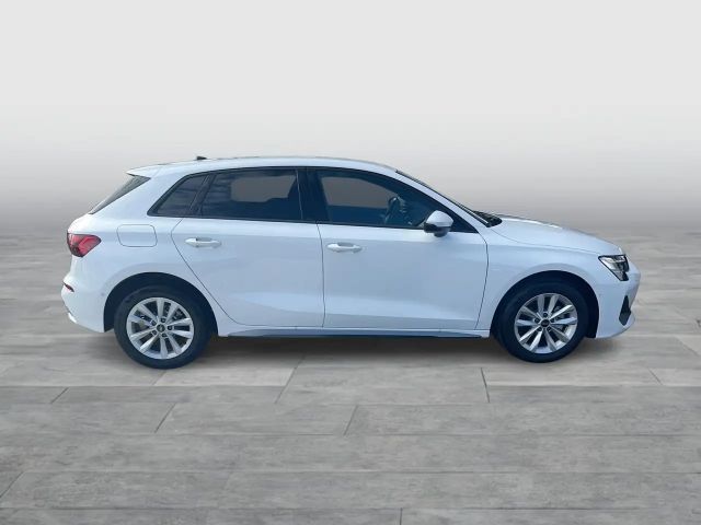 Audi A3 30 TFSI Sedan