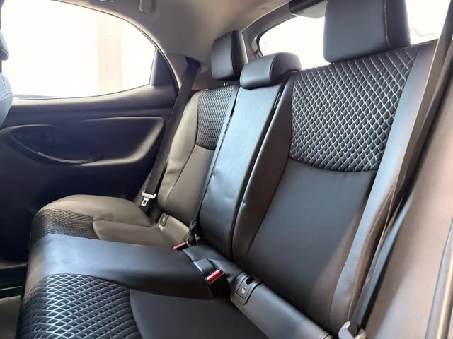 Mazda 2 HYBRID 1 BESITZ!