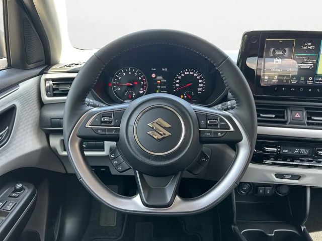 Suzuki Swift Flash Hybrid