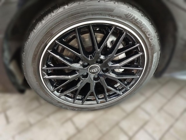 Audi A4 40 TFSI Avant S-Line S-Tronic