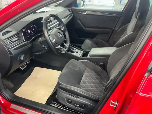 Skoda Superb Combi Sportline iV