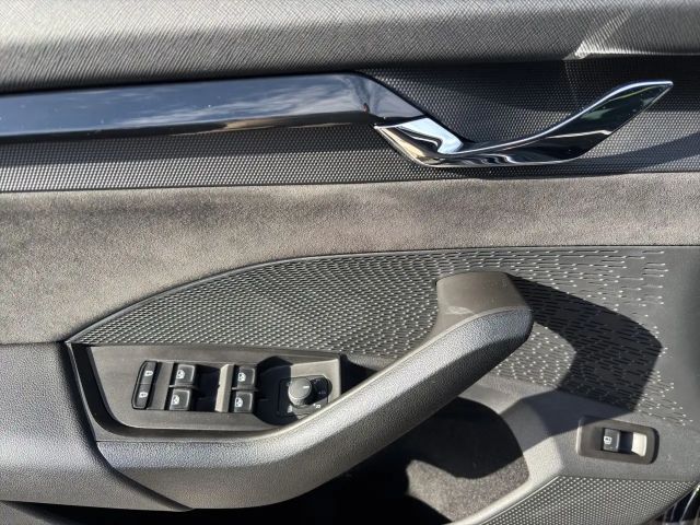 Skoda Octavia Combi RS iV