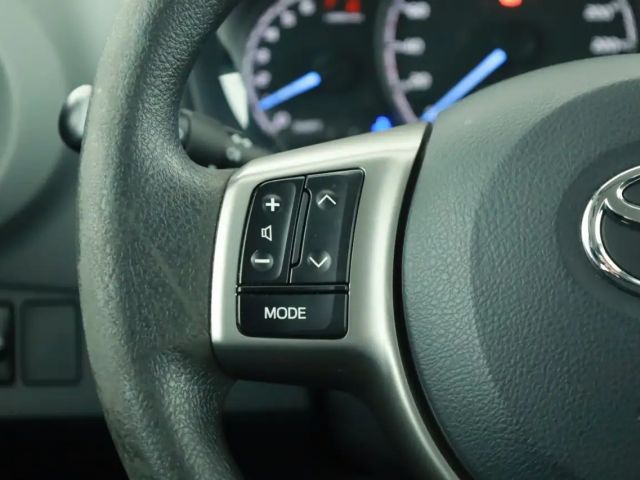 Toyota Yaris 1.0 VVT-i Comfort Hatchback