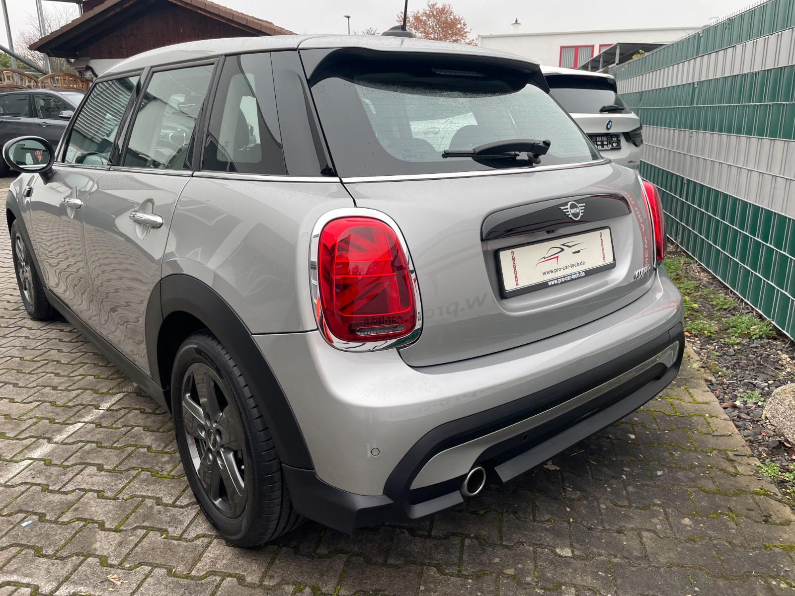 MINI Cooper 5-deurs