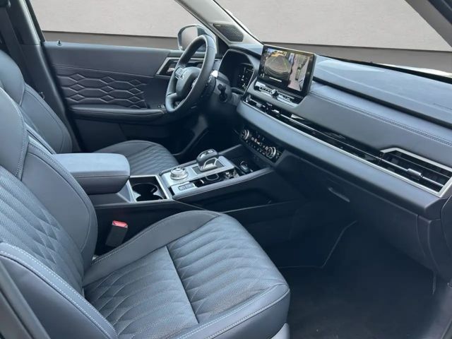 Mitsubishi Outlander 4WD PHEV