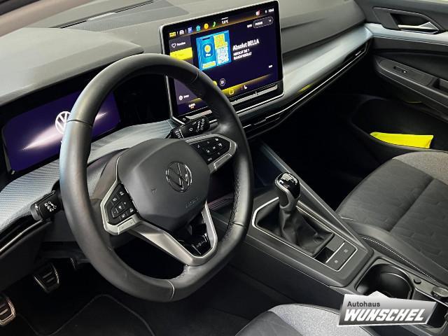 Volkswagen Golf 1.5 TSI Golf VIII