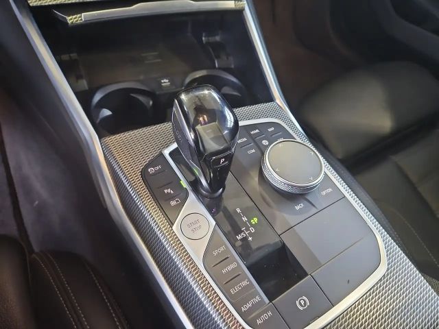 BMW 330 330e M-Sport Touring xDrive