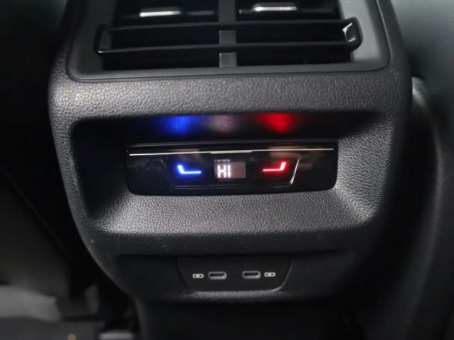 Volkswagen Tayron 1.5 eTSI Life