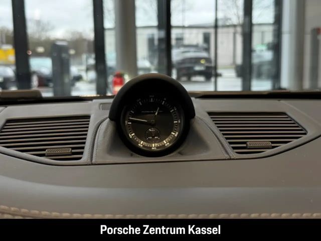 Porsche 992 Coupé Turbo