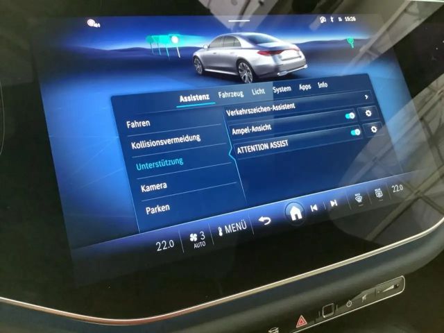 Mercedes-Benz E 200 AMG Line Sedan