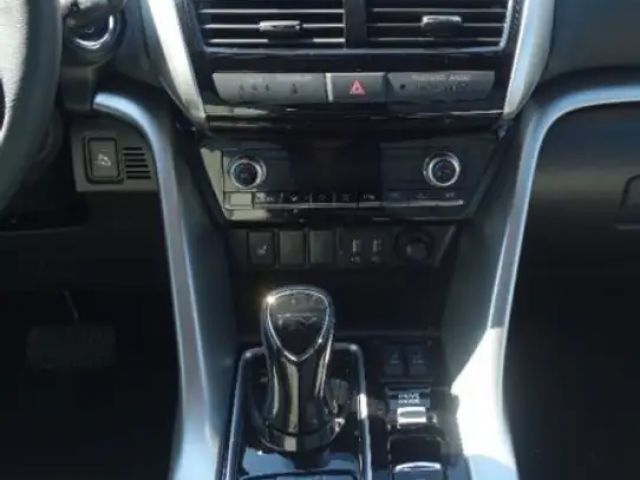 Mitsubishi Eclipse Cross 4WD PHEV