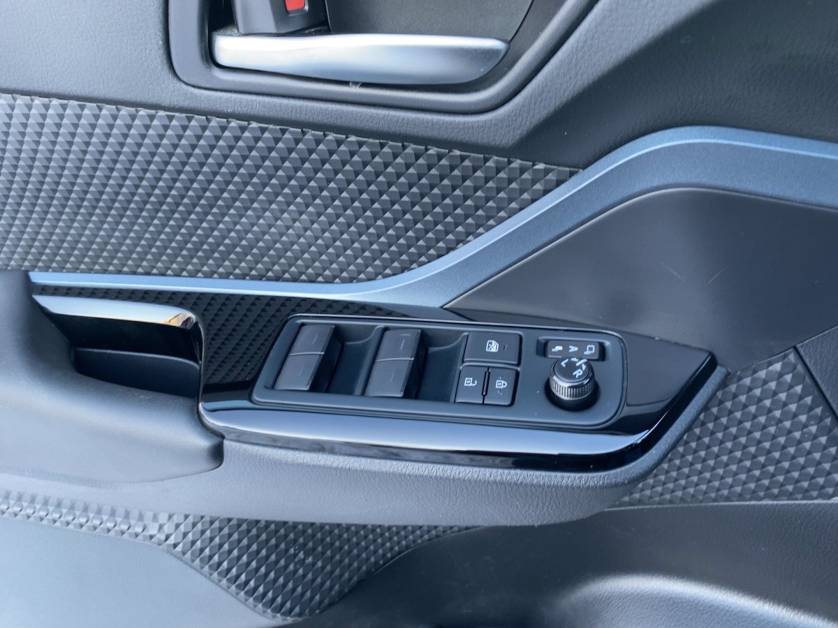 Toyota C-HR 5-deurs Plus