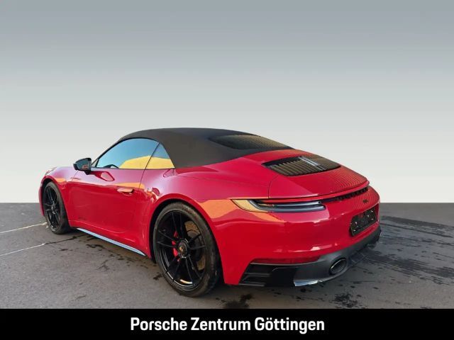 Porsche 992 4 Cabrio Carrera GTS