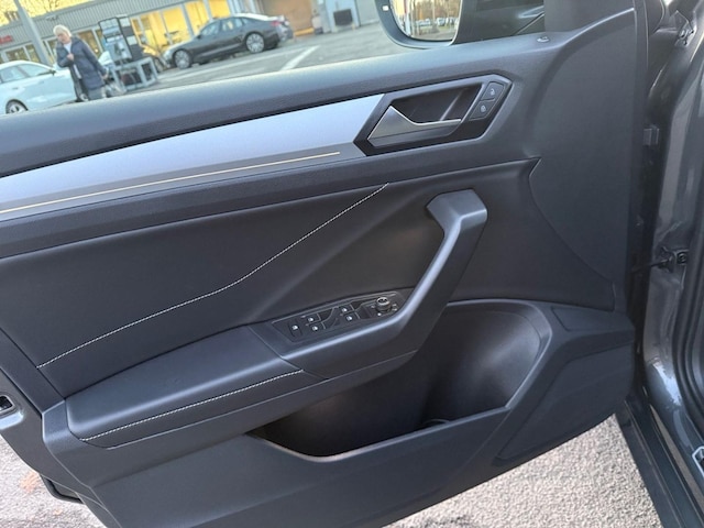 Volkswagen T-Roc 1.0 TSI