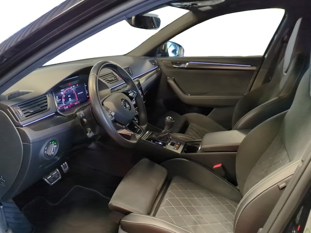 Skoda Superb 2.0 TSI 4x4 Combi Sportline