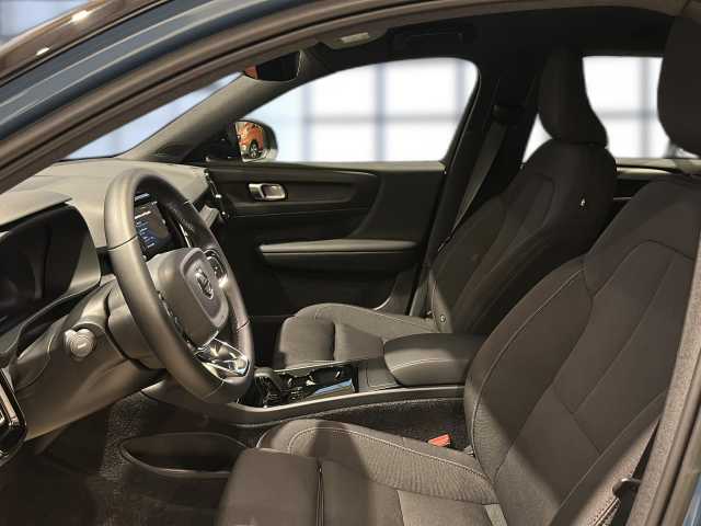 Volvo XC40 XC40 Navi LED Klima Standhzg Einparkhilfe el. Fenster