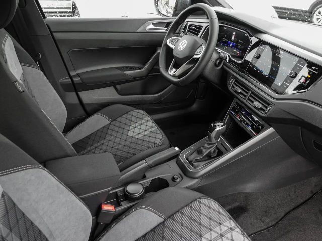 Volkswagen Taigo 1.0 TSI DSG R-Line