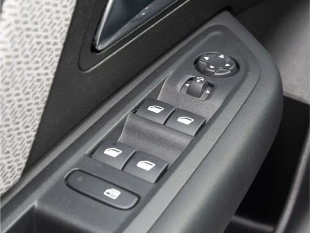 Citroën C4 PureTech Shine