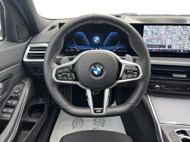 BMW 330 330d M-Sport Touring xDrive