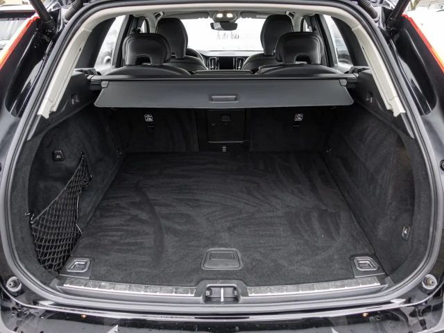 Volvo XC60 AWD Dark Ultimate