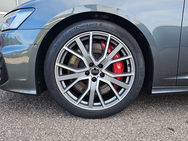 Audi S6 Avant Quattro