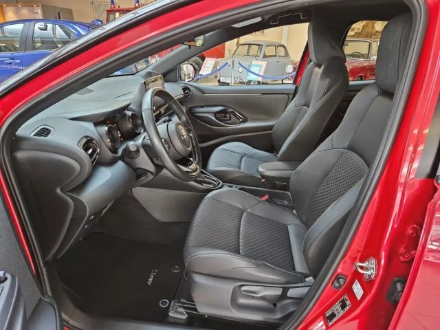 Toyota Yaris Hatchback Hybride Style