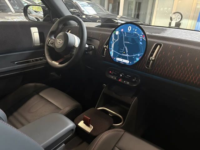 MINI John Cooper Works Countryman John Cooper Works DA Prof PA+ H/K Pano HuD LED
