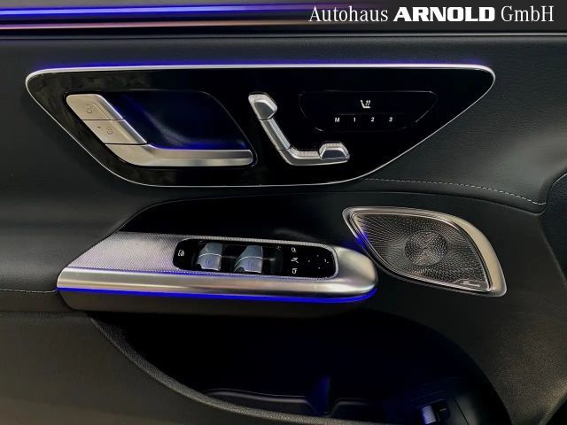 Mercedes-Benz EQE 300 AMG Line Sedan