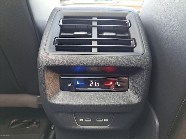 Volkswagen Tayron 2.0 TDI IQ.Drive R-Line