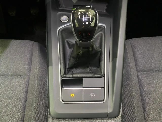 Volkswagen Golf 1.5 TSI Golf VIII Life