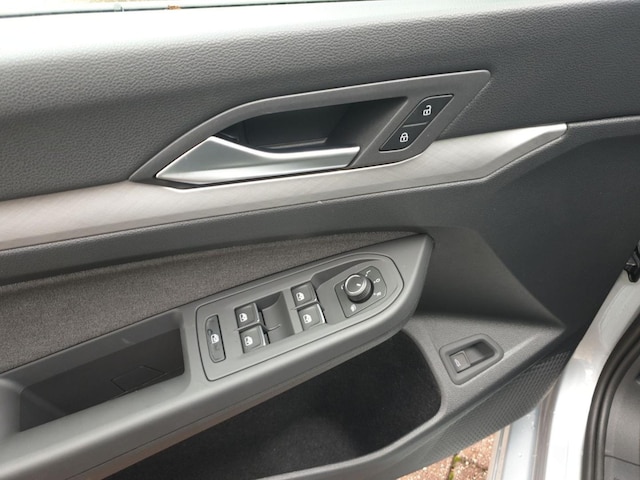 Volkswagen Golf 1.5 TSI DSG Life Variant