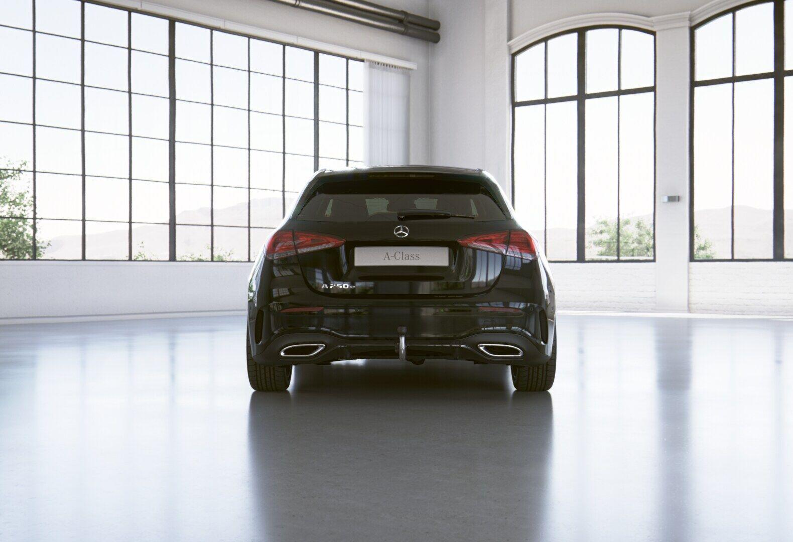 Mercedes-Benz A 250 A 250 e AMG Line