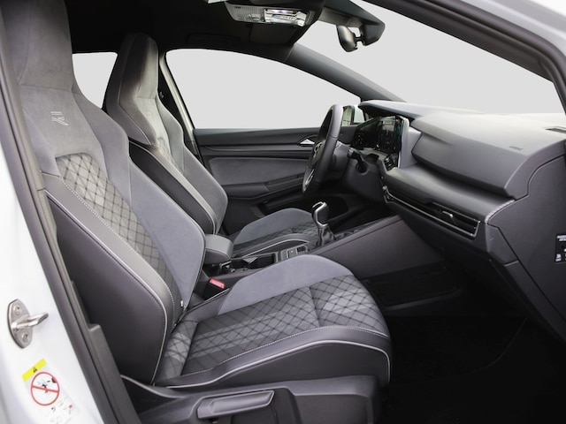 Volkswagen Golf 1.5 TSI R-Line Variant