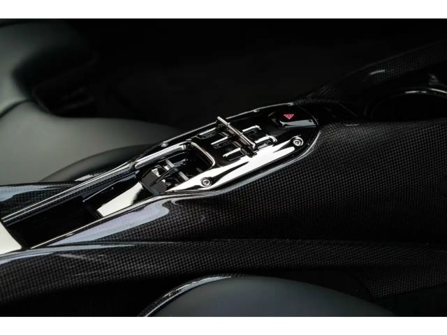 Ferrari SF90 Stradale