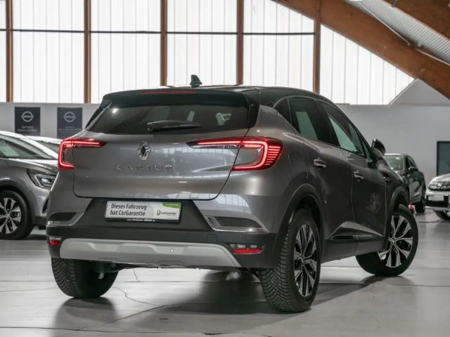 Renault Captur EDC Hybrid Techno
