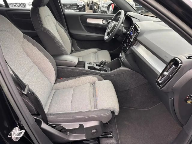 Volvo XC40 T4