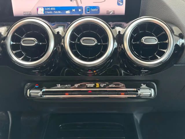 Mercedes-Benz B 180 Progressive