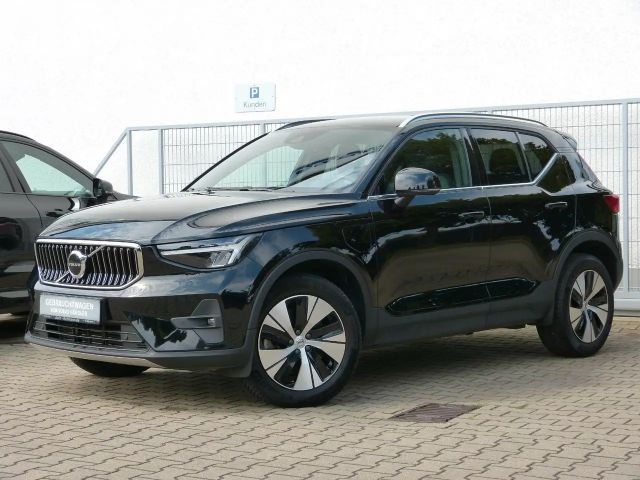 Volvo XC40 Core Recharge T4