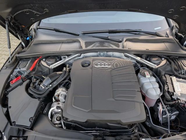 Audi A4 S-Tronic Sedan