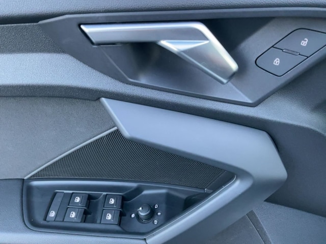 Audi A3 30 TFSI Sedan