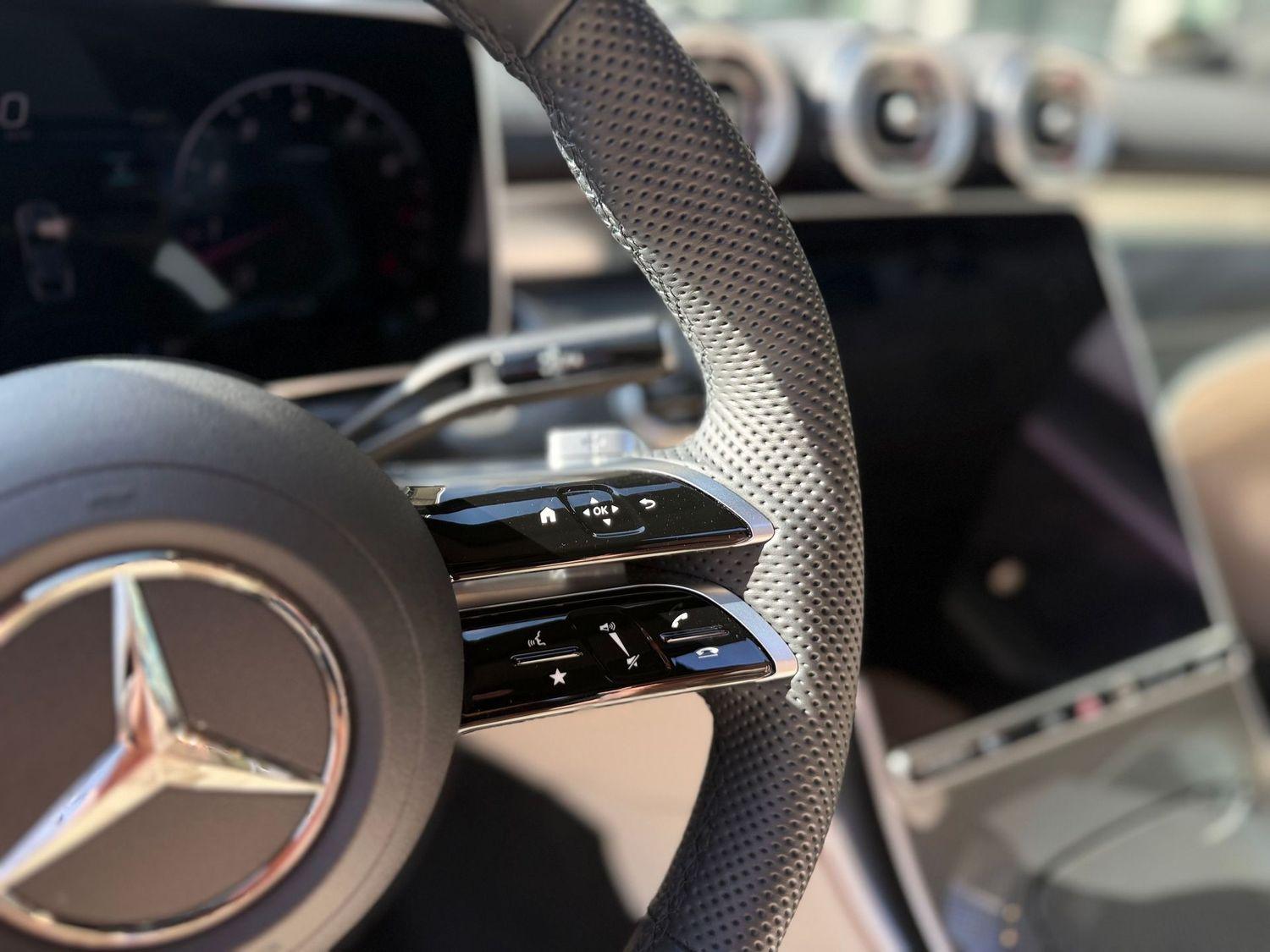 Mercedes-Benz CLE 300 4MATIC AMG Line