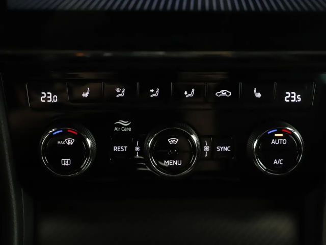 Skoda Superb Sportline iV