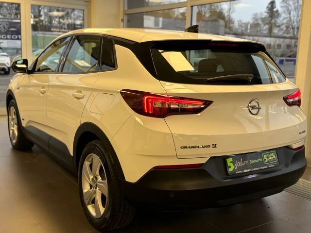 Opel Grandland X Edition Hybrid