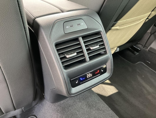 Skoda Superb 2.0 TDI Combi