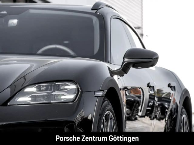 Porsche Taycan 4 Cross Turismo