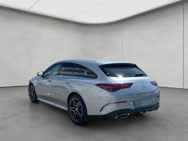 Mercedes-Benz CLA 200 Shooting Brake